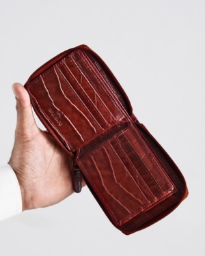 Tokyo Men’s Original Leather Zipper Wallet (Croco Brown & Cherry Blend)