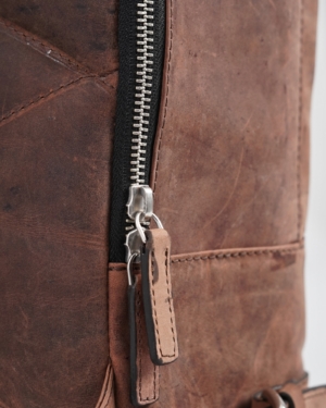 The Everyday Transit - Men's Original Leather BackPack (Rugged Brown)