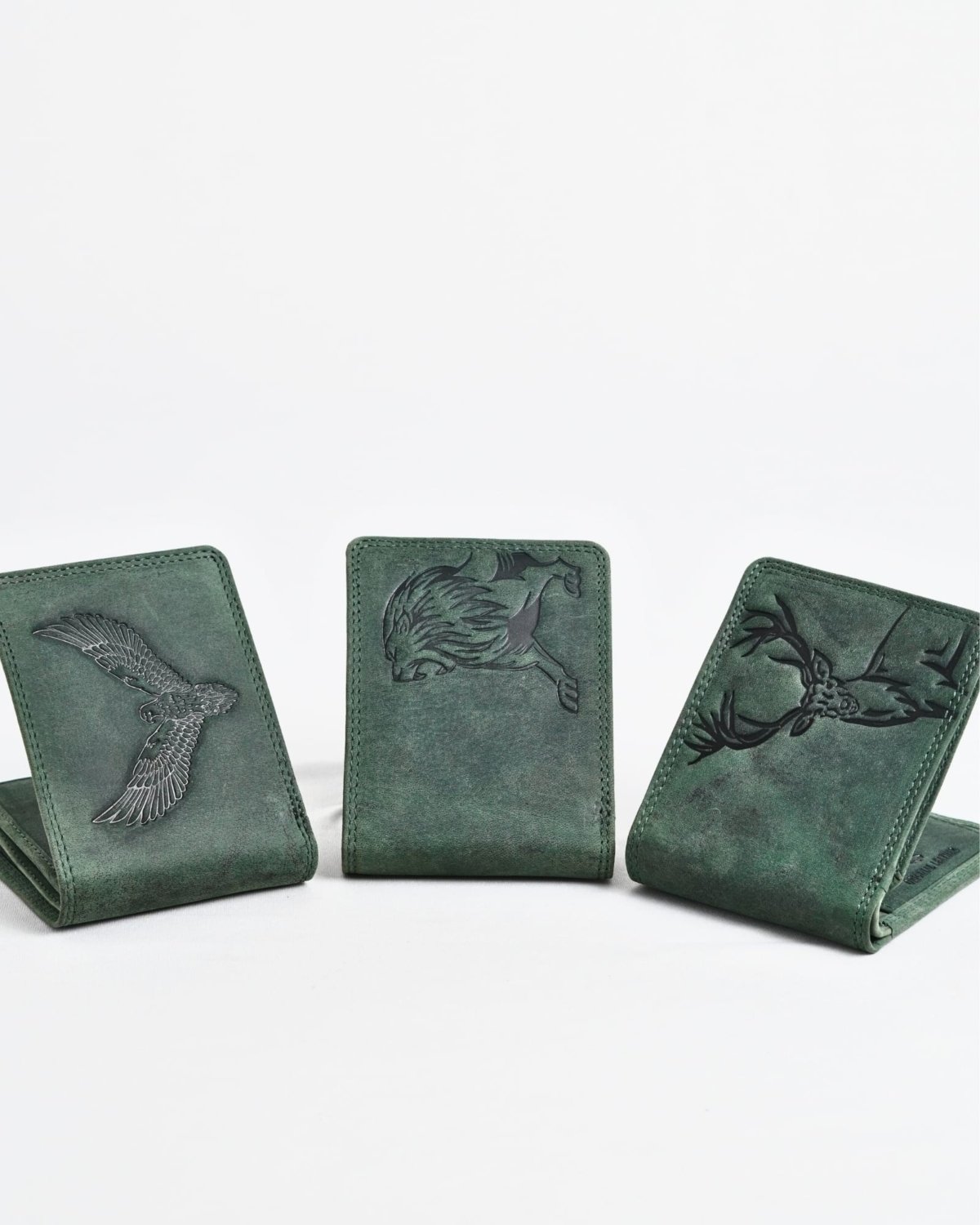 Cambridge (Limited Edition) Men’s Original Leather Wallet - Rugged Pine - lion - Color: Lion
