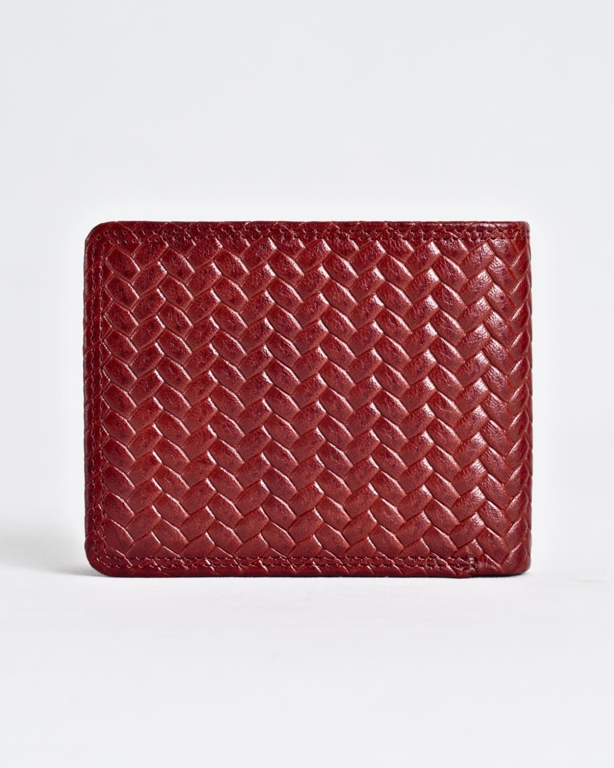 Cambridge Men’s Original Leather Wallet (Elite Criss-Cross) Cambridge Men’s Original Leather Wallet (Elite Criss-Cross)