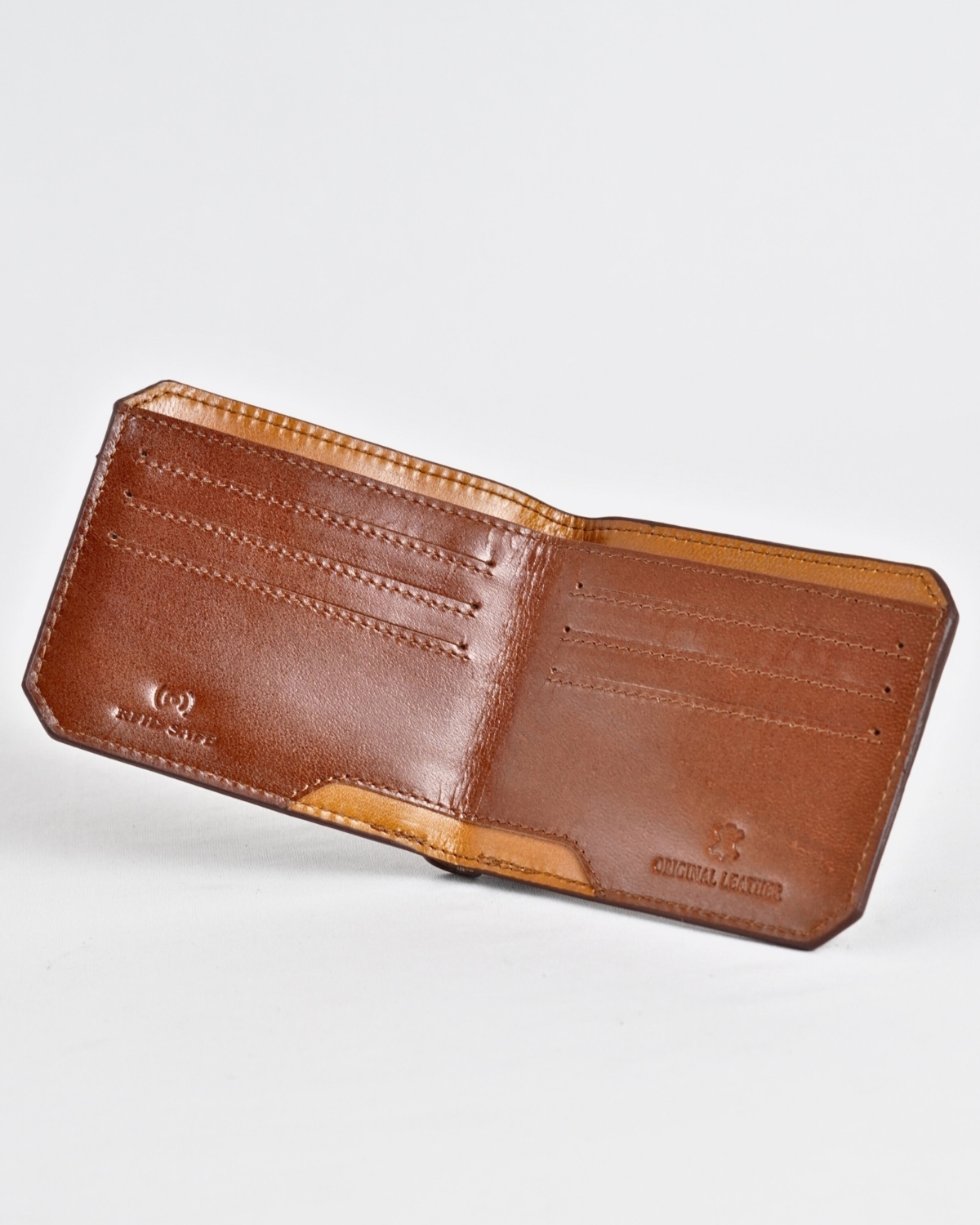 Miami - Men’s Original Leather Minimalist Wallet (Rich Brown) Miami - Men’s Original Leather Minimalist Wallet (Rich Brown)