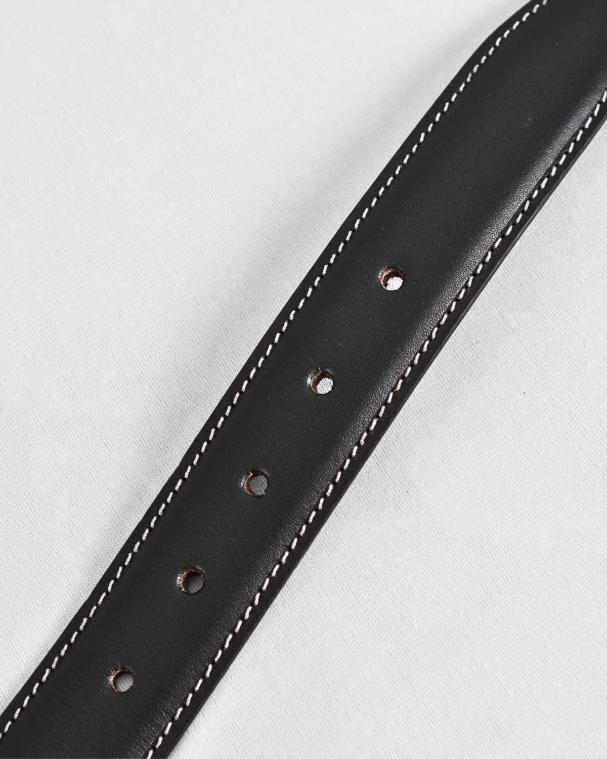 Nottingham Men's Original Leather Belt (Luxury Black) Nottingham Men's Original Leather Belt (Luxury Black)